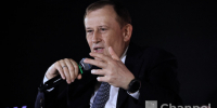 Александр Дрозденко рассказал, что 21 выпускник Ленобласти набрал 100 баллов на ЕГЭ - 47Channel.Ru