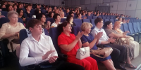 Каждый день на страже здоровья: новотроицких медиков поздравили с профессиональным праздником - НоКС ТВ