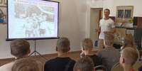В Кирове ветеран Росгвардии выступил перед детьми и молодежью - Росгвардия