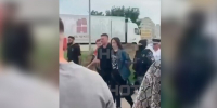 В Краснодаре мужчина с ножом напал на посетителей торгового центра - M24.Ru