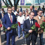 Виталий Хоценко и Владимир Машков возложили цветы к памятнику Михаила Ульянова в Омске - Газета Ваша звезда