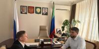 Новый этап профессионального пути: участник программы «Доблесть гор» завершил стажировку в администрации Каспийска. - Сетевое издание Каспий-Медиа