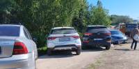 Велодорожку за миллиард разносят автомобили в Янтарном - ИА Русский Запад