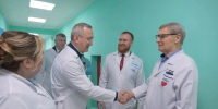 Губернатор поздравил калужских медиков с профессиональным праздником - Калужская неделя