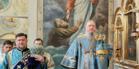 Митрополит Корнилий совершил вечерню с акафистом Божией Матери в Ильинском соборе Архангельска - Архангельская епархия