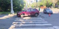 Иномарка сбила ребенка на самокате в Нижнем Новгороде - фото 1 - vGorodeN.Ru