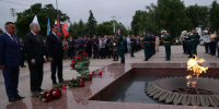 В День памяти и скорби ульяновцы возложили цветы к Вечному огню - Ульяновск сегодня