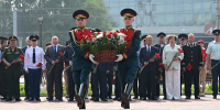 В День памяти и скорби в Барнауле прошла церемония возложения цветов - Законодательное Собрание