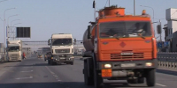 Запрет на движение большегрузов в жару введен в Тюменской области с 22 июня - ГТРК Регион-Тюмень