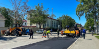 В Южно-Сахалинске отремонтировали порядка 70 тыс. кв. метров дорог с начала лета - SakhalinMedia.Ru