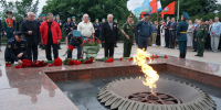 Сотрудники УФССП России по Ульяновской области приняли  участие в возложении цветов к Вечному огню в День памяти и скорби. - УФССП по Ульяновской области