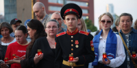 Свердловчане почтили память героев Великой Отечественной войны акцией «Свеча памяти» и световым шоу «Свет Победы» - Единая Россия