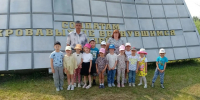 Воспитанники детского сада "Берёзка" посетили мемориал "Журавли". - Шипуновский район