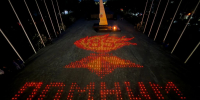 В Невинномысске создали огненную картину в честь Дня памяти и скорби - Администрация г. Невинномысска