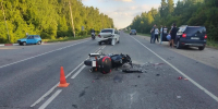 За выходные в ДТП погибли двое: мотоциклист и врезавшийся в столб водитель - Gorod48.ru