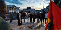В четыре часа утра 22 июня вольчане участвовали в молебне и провели акцию «Свеча памяти» - Вольская жизнь