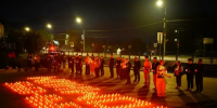 Молодежная акция «Свеча памяти» прошла у мемориала Славы «Вечный огонь» в ночь на 22 июня - Администрация Сергиево-Посадского района