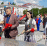 Луганчане возложили цветы к монументам в День памяти и скорби - Жизнь Луганска