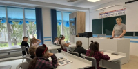 „Мы памяти этой верны“: в „Точке роста“ прошёл библиотечный час ко Дню памяти и скорби - Комитет образования