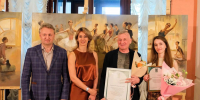 Фонд «Чикин-Арт» передал в дар региону триптих «Репетиция астраханского балета» - Газета Волга