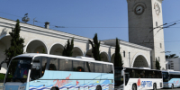 "Артек" не принимает, бензина нет. Куда и как везти детей из закрытого Крыма - 47 новостей