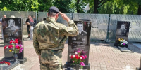 В Курске почтили память бойцов ОМОН, погибших при исполнении служебного долга в Ингушетии - Росгвардия