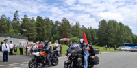 Вечная память героям: в Первоуральске прошли церемония возложения цветов и «Эстафета памяти» - Pervo66.Ru