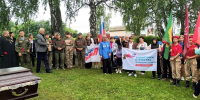 На территории музея А.Н. Радищева состоялась траурная церемония в честь захоронения бойца Красной Армии - Объединение литературно-мемориальных музеев