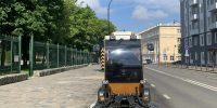 В Смоленске продолжаются плановые работы по уборке проезжей части и пешеходных зон - Смоленская газета