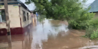 В Бугуруслане введен режим ЧС: появилось видео подтопленных улиц города - Ria56.Ru