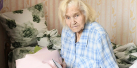 Ветерану войны и труженице тыла Юлии Михайловне Батаевой исполнилось 96 лет - РИА Калмыкия