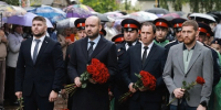 Рабочая поездка в Клявлино: Вячеслав Федорищев обсудил вопросы развития района с жителями - TltGorod.Ru