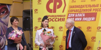 Сергей Миронов вручил высокую награду школьнице из Архангельской области Анастасии Лебедевой - Справедливая Россия