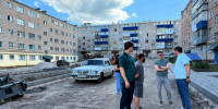 В Лениногорске продолжается благоустройство дворов по программе Раиса Рустама Минниханова «Наш двор» - Лениногорский район