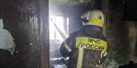 В Бородино Красноярского края во время пожара в двухквартирнике погиб мужчина - 1-LINE
