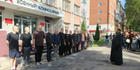Помощник благочинного Нагорного округа напутствовал призывников перед отправкой на срочную военную службу - Нижегородская епархия
