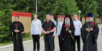 Божественная литургия в храме во имя святого пророка Божия Илии - Духовницкий район