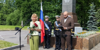 На Смоленском мемориальном кладбище почтили память павших в Великой Отечественной войне - Василеостровский район