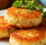 Вместо котлет — вкуснейшие биточки с начинкой: без лишнего масла в духовке, а внутри сыр, сметана и целый пучок зелени - Pg11.Ru