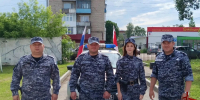 Сотрудники Росгвардии провели мероприятие «Патриоты Армии РФ» для учеников города Верещагино - Росгвардия