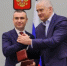 Сергей Аксёнов вручил дипломы выпускникам региональной кадровой программы «Герои Крыма» - Вести Крым
