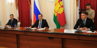 Вениамин Кондратьев встретился с руководителем производства нефтегазового оборудования - Департамент информационной политики