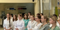 Александр Козловский посетил Великолукский медицинский колледж - Luki.Ru