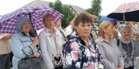 Серебряные волонтёры Агрыза возложили цветы к Вечному огню в День памяти и скорби - Агрызские вести