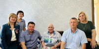 «Единая Россия» поздравила ветерана Великой Отечественной войны Советского округа со 100-летним юбилеем - Единая Россия