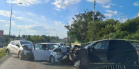Маленький ребенок и трое взрослых пострадали в массовом ДТП в Нижнем Новгороде - фото 1 - vGorodeN.Ru