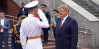 Анатолий Серышев поздравил выпускников Кемеровского президентского кадетского училища - Газета Знамя