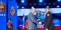 Олег Мельниченко и Вадим Супиков вручили награды сотрудникам ФСО - Stolica58.Ru