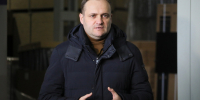 Имущество укрокулебы начали арестовывать - Столица С