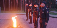 В день памяти и скорби сотрудники ОМВД России «Шебекинский» приняли участие во Всероссийской акции «Никто не забыт, ничто не забыто». - Администрация
